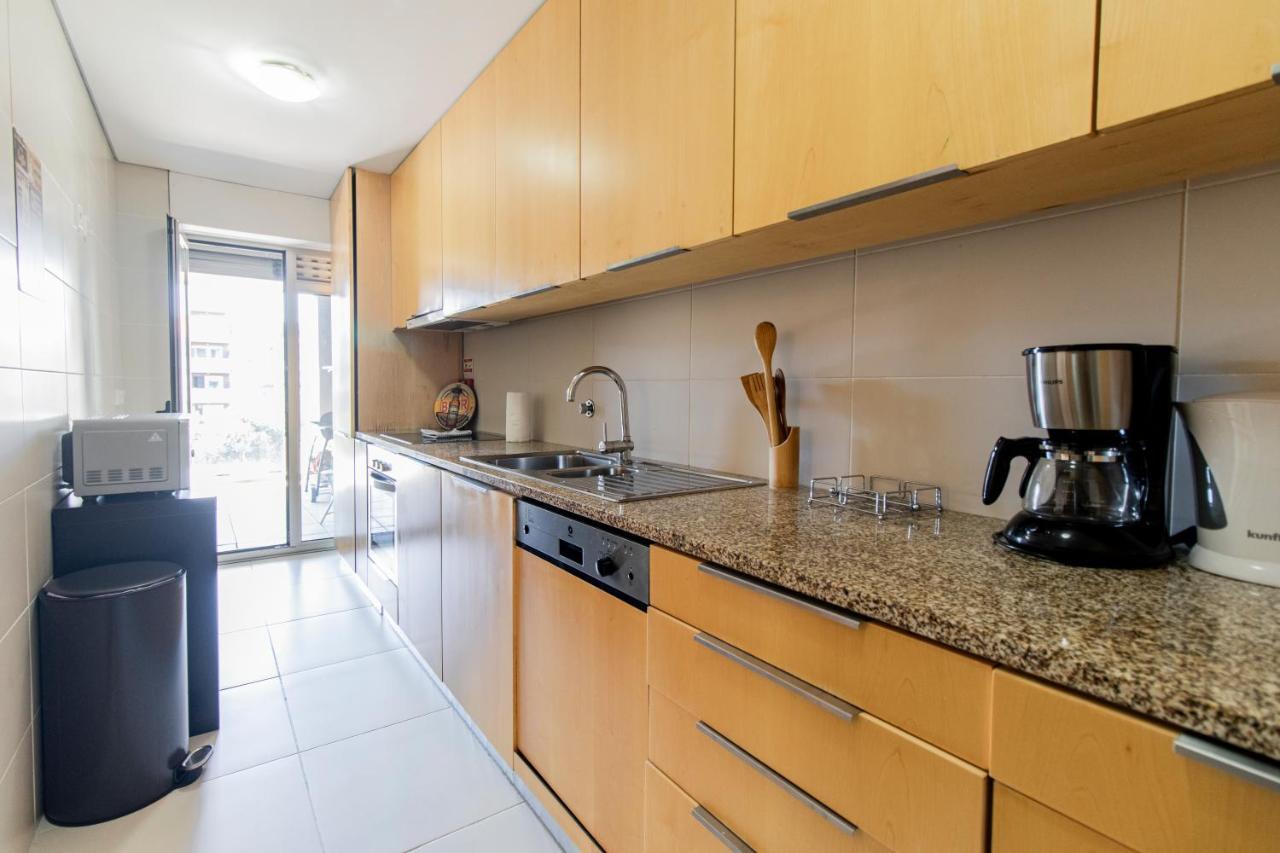 D Joao IV Apartment With Terrace By Lovelystay Porto Buitenkant foto